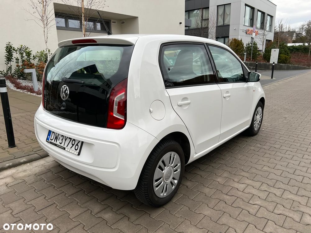 Volkswagen up! - 4