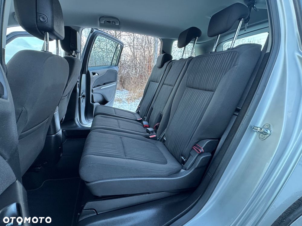 Opel Zafira Tourer 1.4 Turbo Innovation - 29