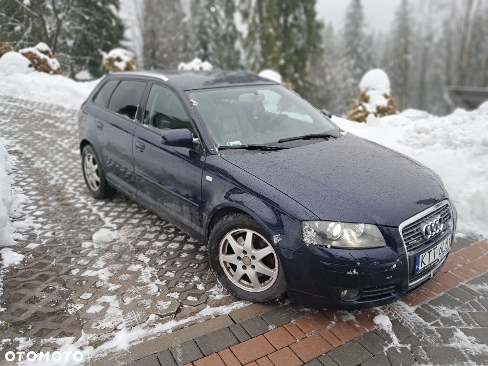 Audi A3 Sportback 2.0 TDI DPF Quattro Ambiente - 4
