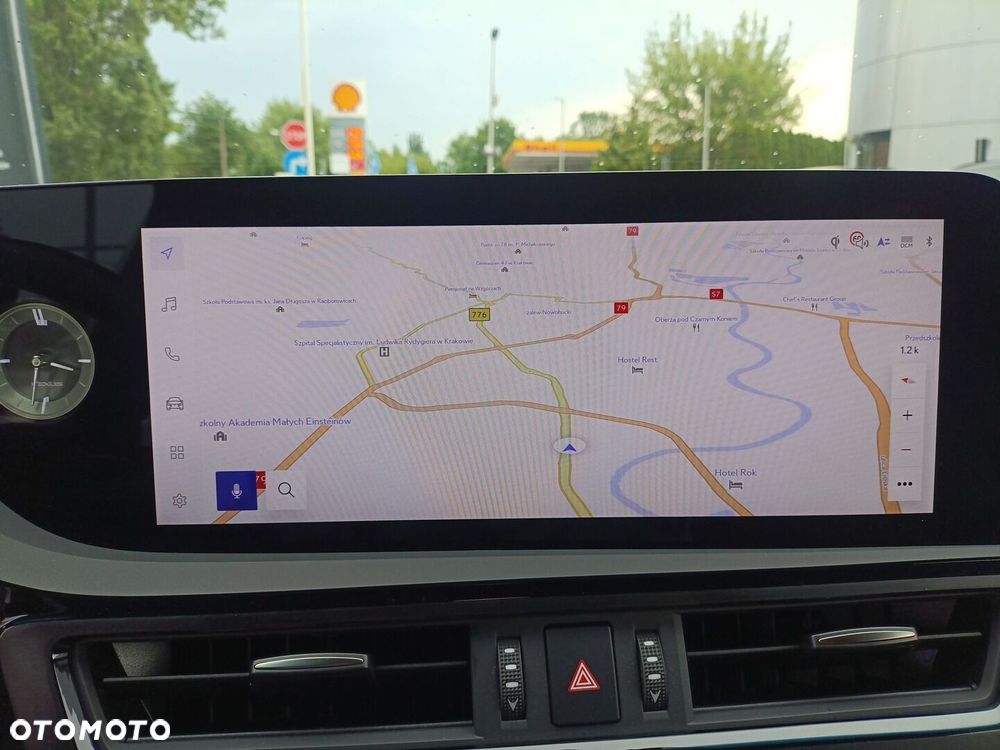 Lexus ES 300h Business Edition - 30