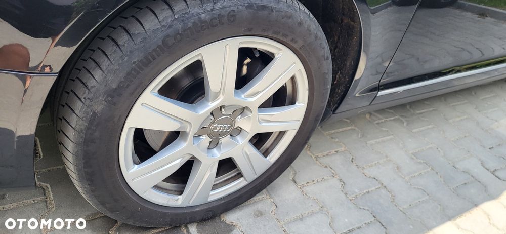 Audi A6 Avant 2.0 TDI DPF multitronic - 14