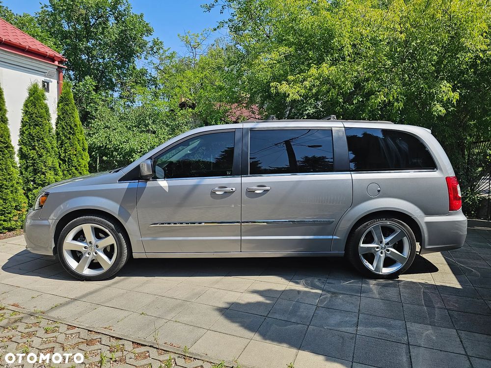 Chrysler Town & Country 3.6 Touring - 5