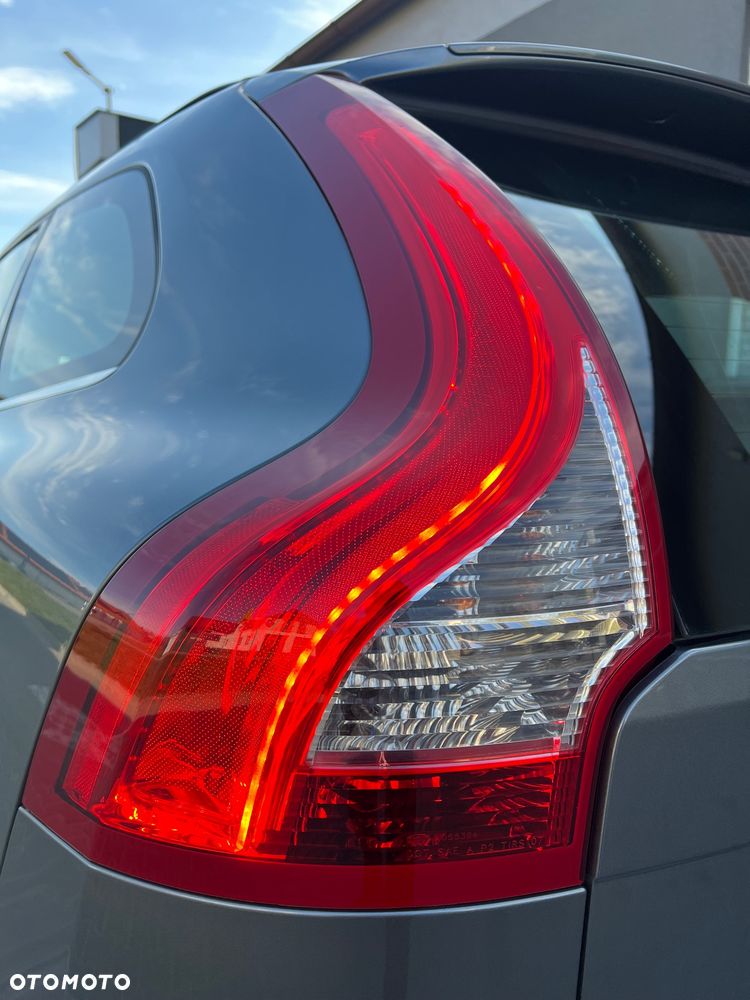 Volvo XC 60 D3 Geartronic Momentum - 34
