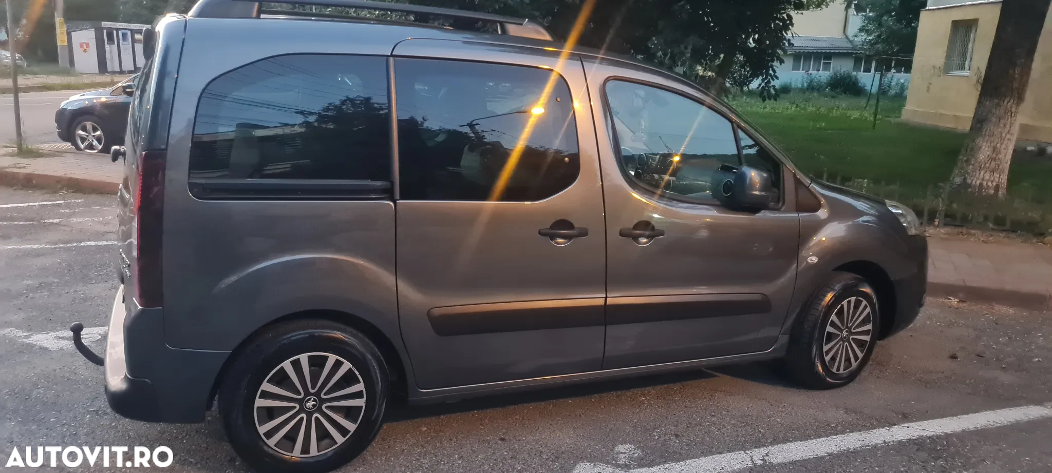 Peugeot Partner Tepee HDi FAP 115 Family - 5