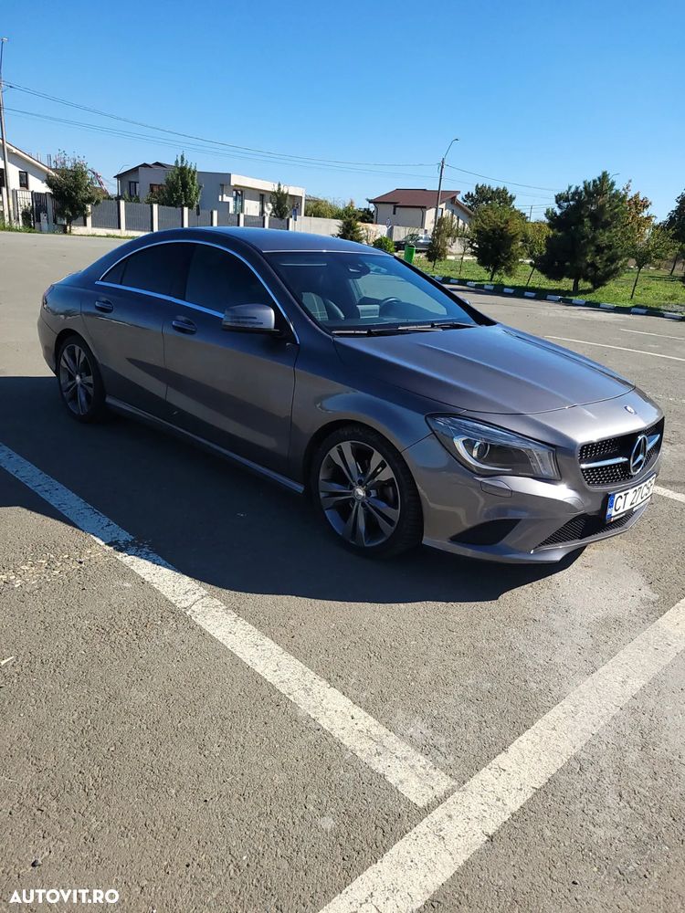 Mercedes-Benz CLA 220 d Aut. - 13