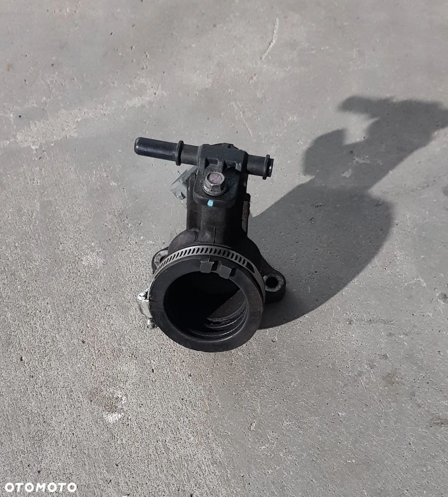 Piaggio MP3 300 Yourban Króciec Wtrysk Paliwa - 1