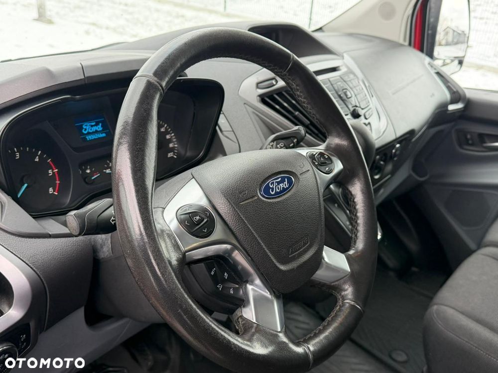 Ford Transit Custom - 11