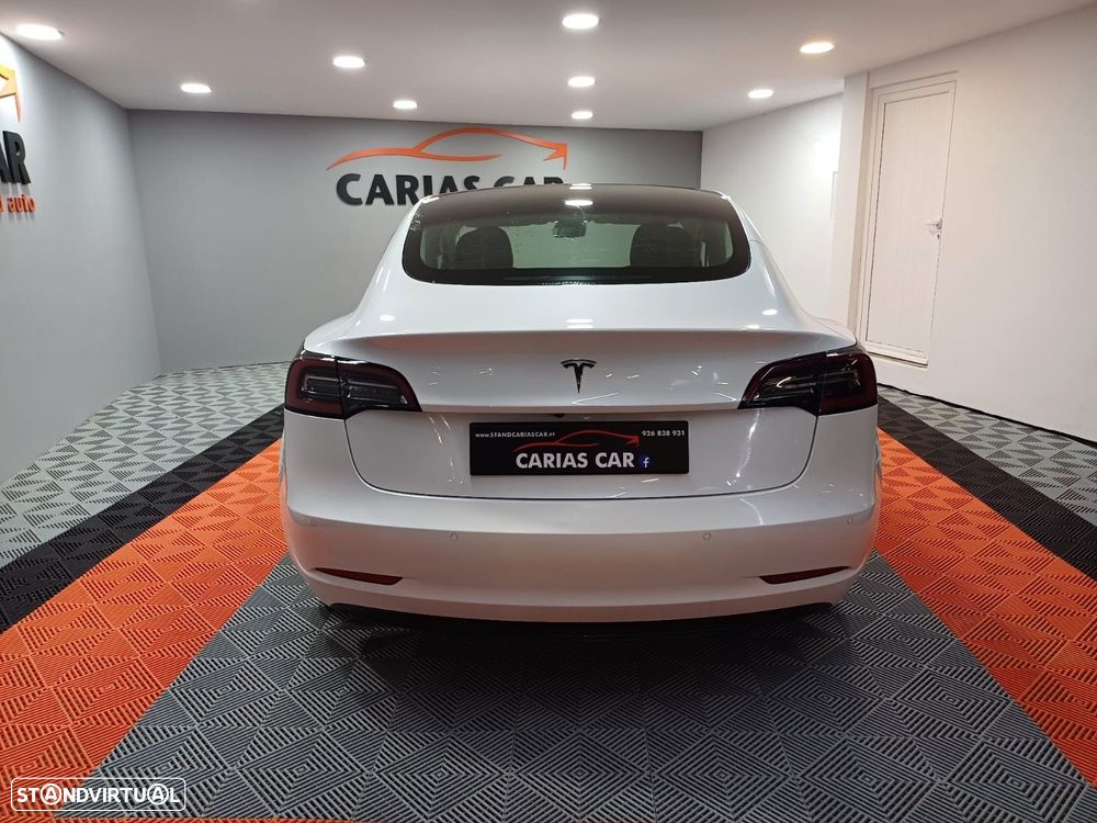 Tesla Model 3 Standard Range Plus RWD - 4