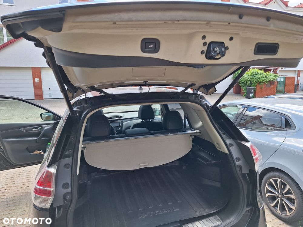 Nissan X-Trail 1.6 DCi Tekna 2WD EU6 - 16