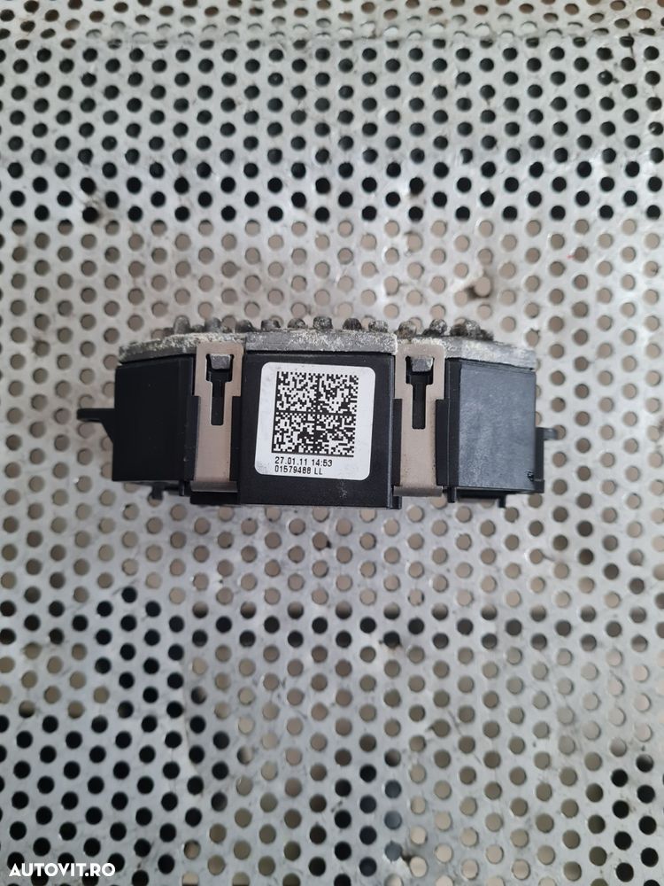 Rezistenta Trepte Aeroterma Bord Ventilator Habitaclu Audi A4 B8 A5 8T An 2007-2008-2009-2010-2011-2012-2013-2014-2015 Cod 8K0820521B Dezmembrez Audi A5 8T 2.7 Tdi Euro 5 Motor CGKA Cutie Automata MMW Bixenon Volan Stanga - Dezmembrari Arad - 3