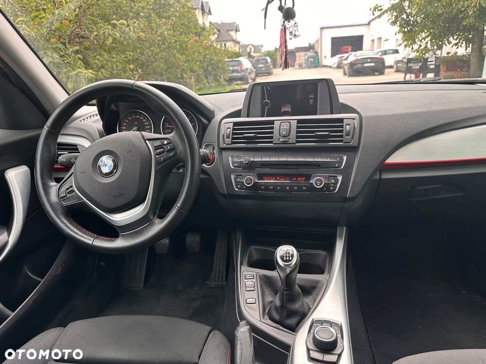 BMW Seria 1 - 13