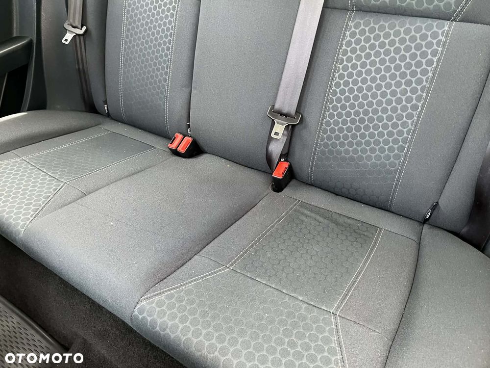 Ford Fiesta 1.4 Trend - 12