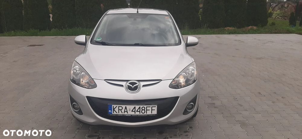 Mazda 2 - 3