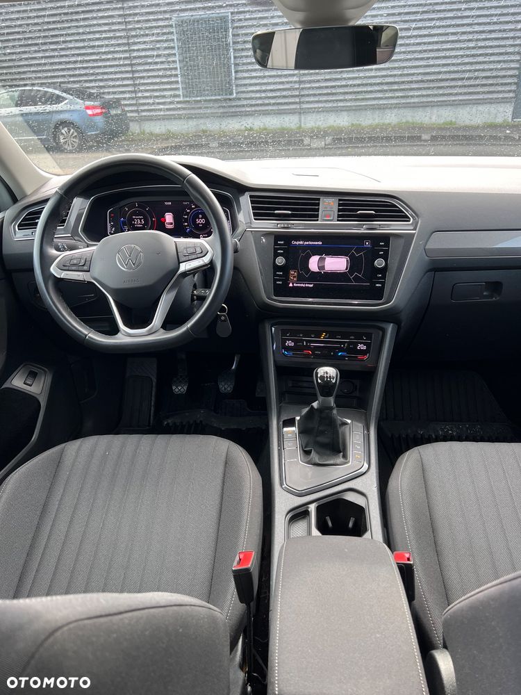 Volkswagen Tiguan - 26