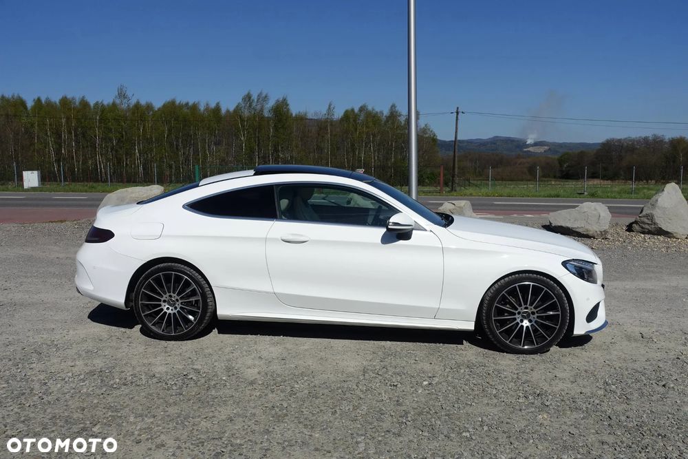 Mercedes-Benz Klasa C 200 4Matic 9G-TRONIC - 4