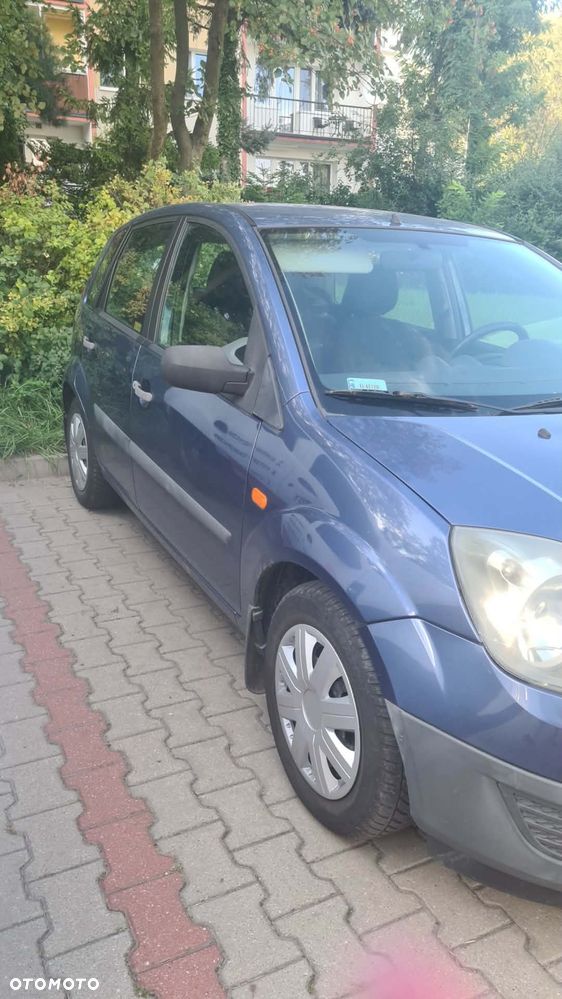 Ford Fiesta 1.3 - 13