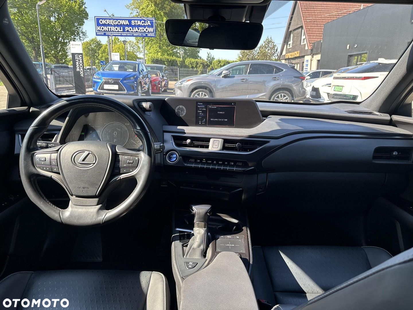Lexus UX 250h GPF F Impression 2WD - 9
