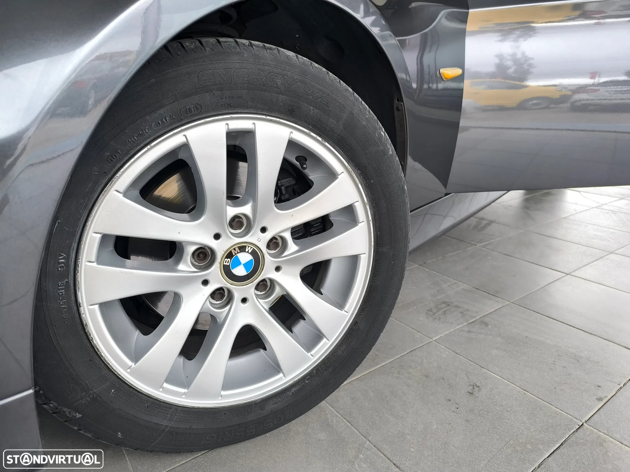 BMW 320 d Touring - 8