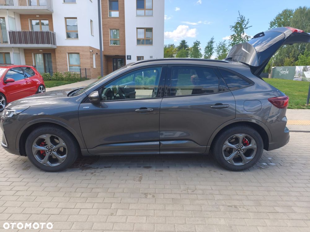 Ford Kuga - 3