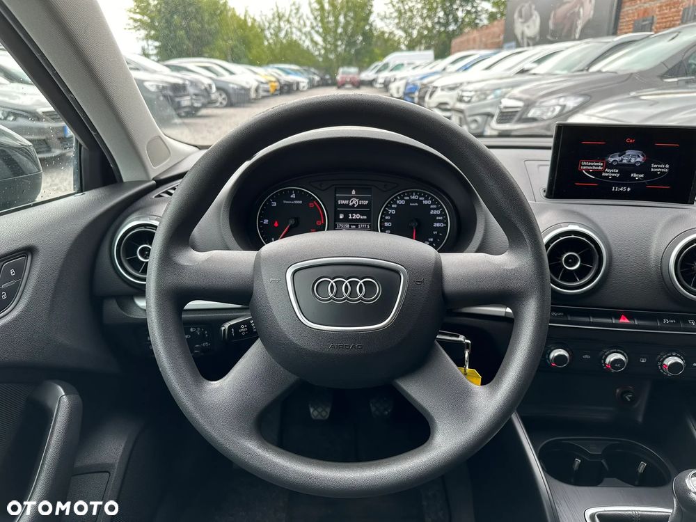 Audi A3 Sportback 1.6 TDI - 10