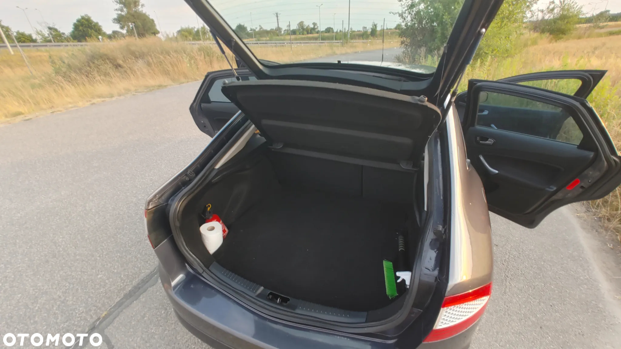 Ford Mondeo 2.0 Ambiente - 15