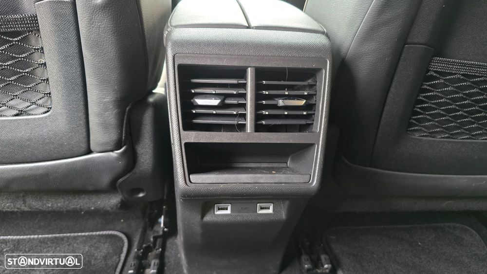 DS DS7 Crossback - 56