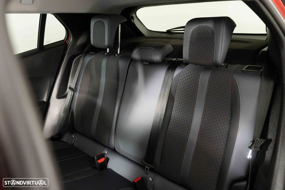 Peugeot 2008 1.2 PureTech Allure Pack - 10