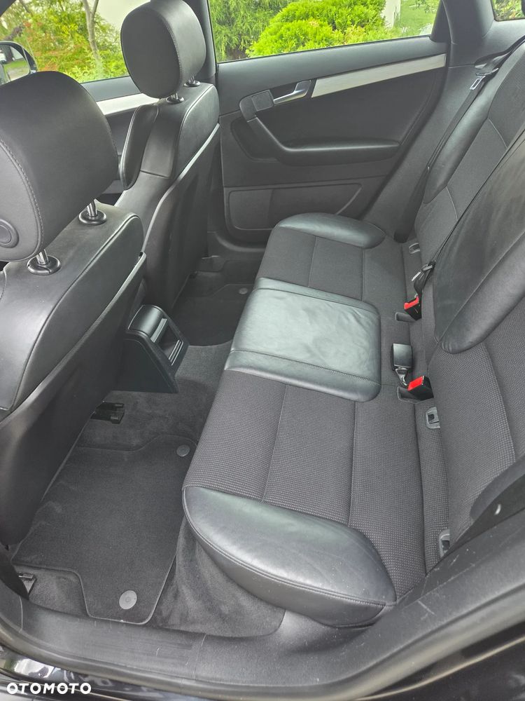 Audi A3 Sportback 2.0 TDI DPF Attraction - 9