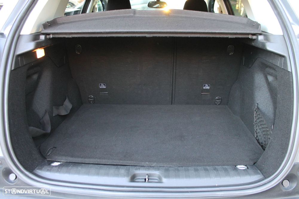 Peugeot 2008 1.6 BlueHDi Style - 18