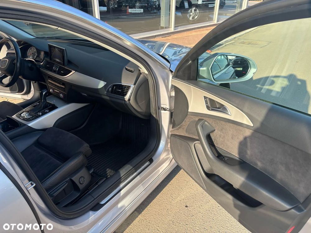 Audi A6 Avant 2.0 TDI ultra S tronic - 14