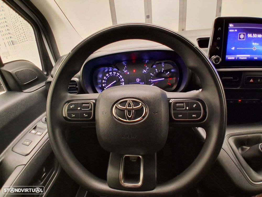 Toyota Proace - 23