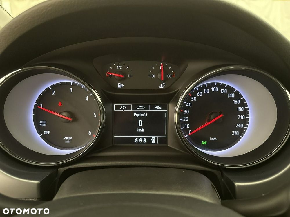 Opel Astra - 16