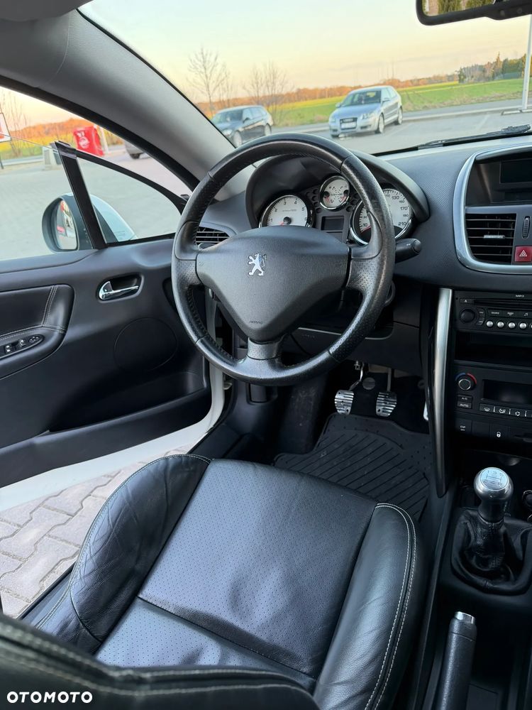 Peugeot 207 CC 120 VTi Premium - 21