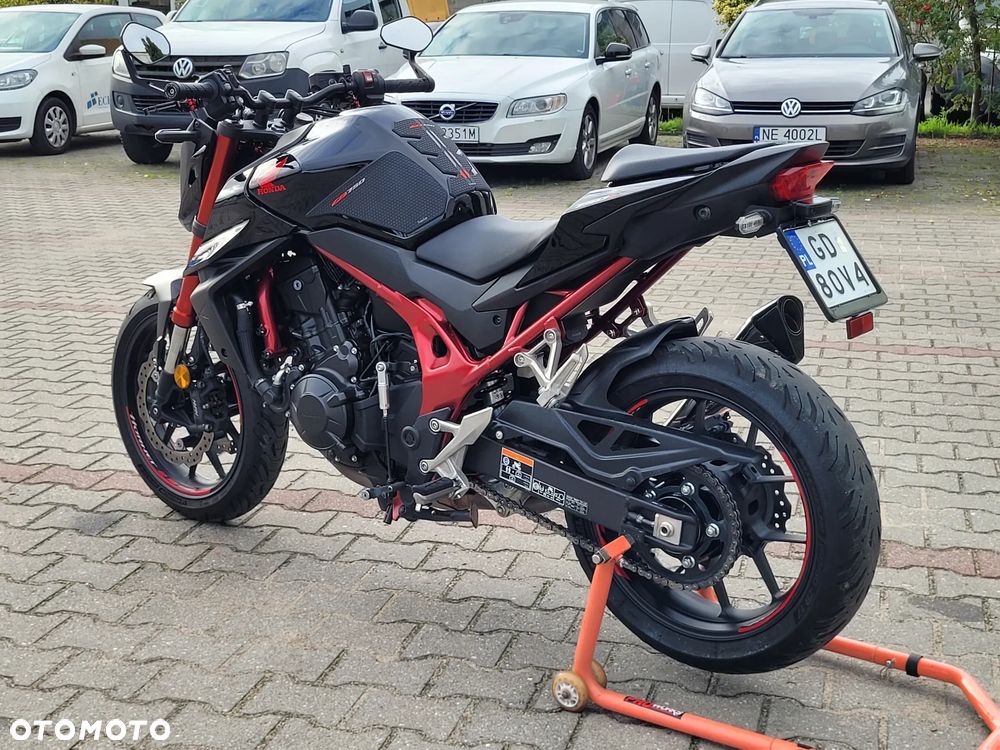 Honda Hornet - 17