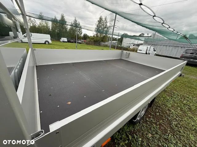 Ford Transit - 9