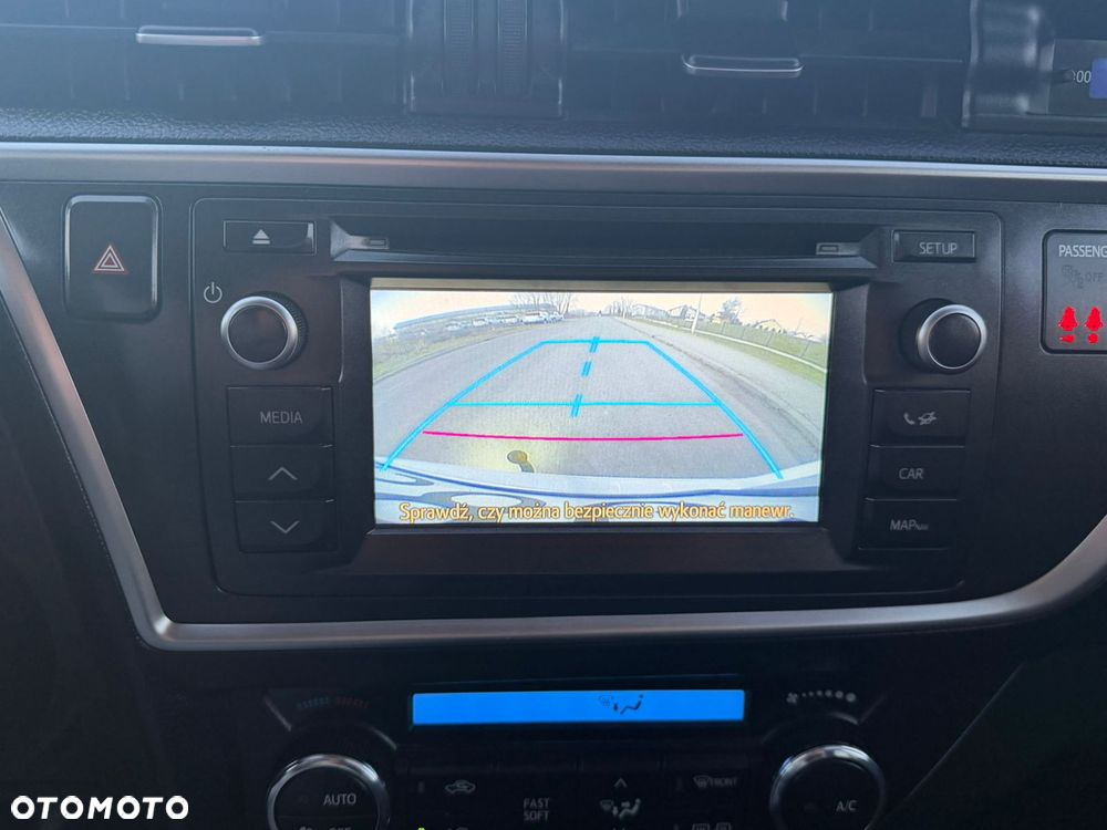 Toyota Auris 1.4 D-4D Life Plus - 20