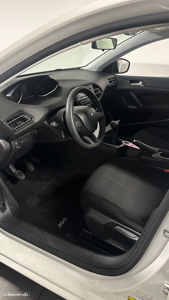 Peugeot 308 1.6 HDi Access - 4