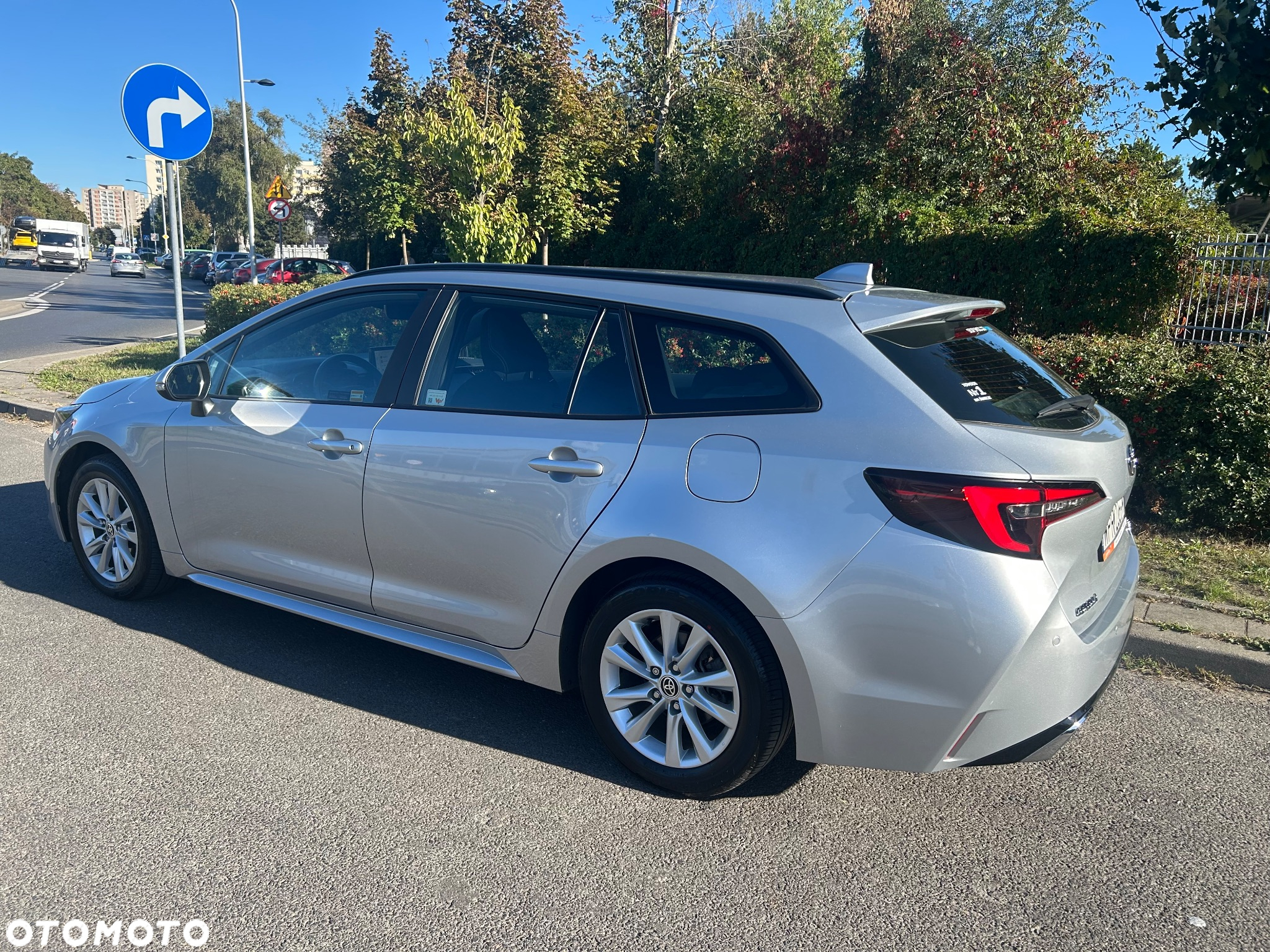 Toyota Corolla 1.8 Hybrid Style - 3