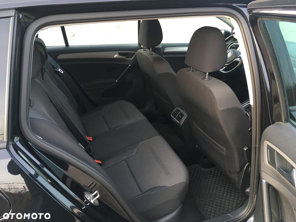 Volkswagen Golf Variant 2.0 TDI (BlueMotion Technology) DSG Comfortline - 10