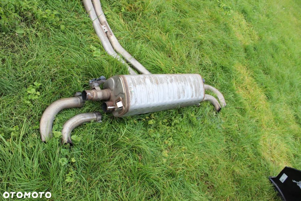 TŁUMIK KOMPLETNY AUDI SQ8  4M0253611AF 2019