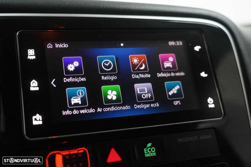 Mitsubishi Outlander 2.2 DI-D Intense - 14