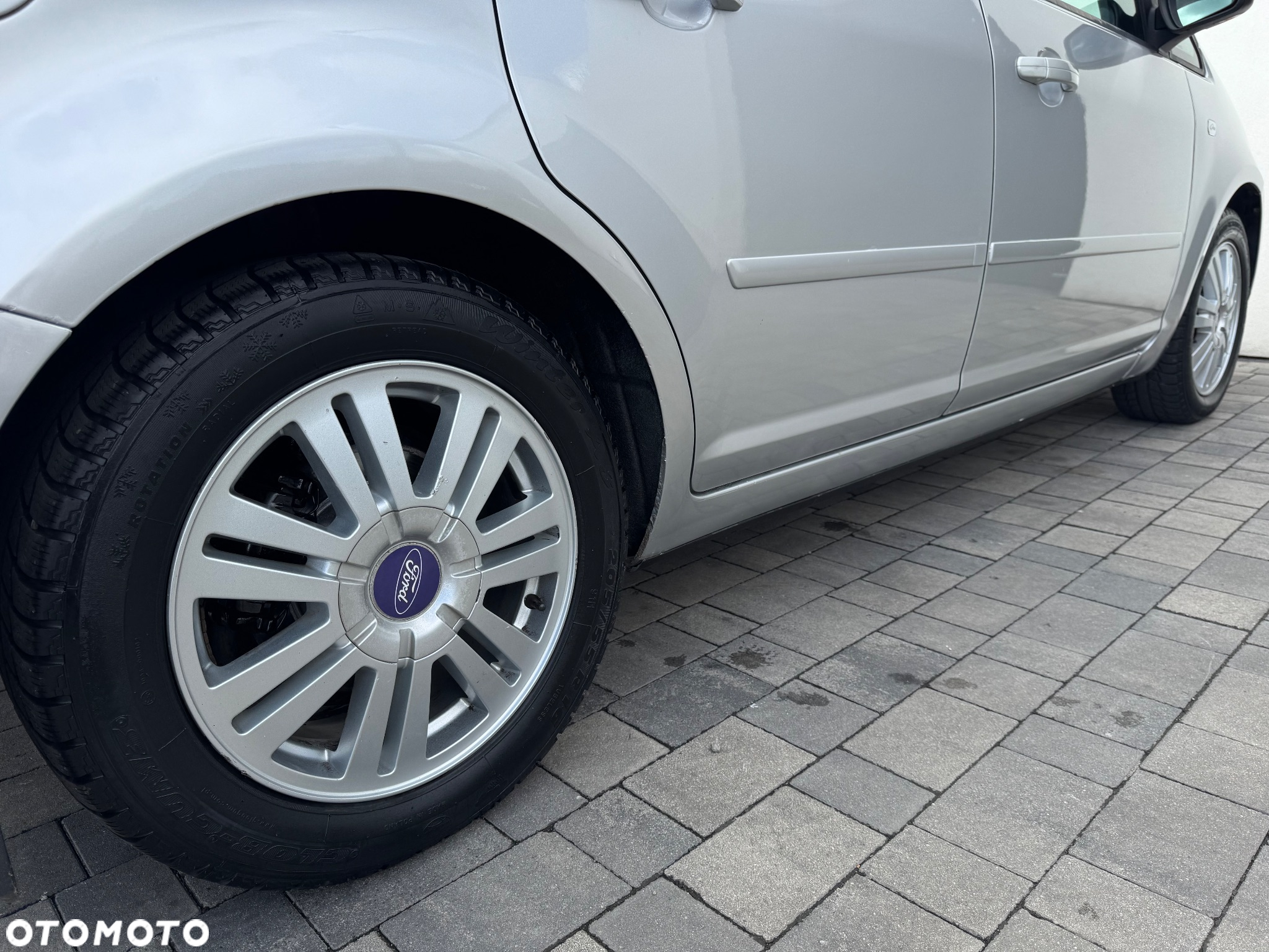 Ford Focus C-Max 1.6 TDCi Ambiente - 34