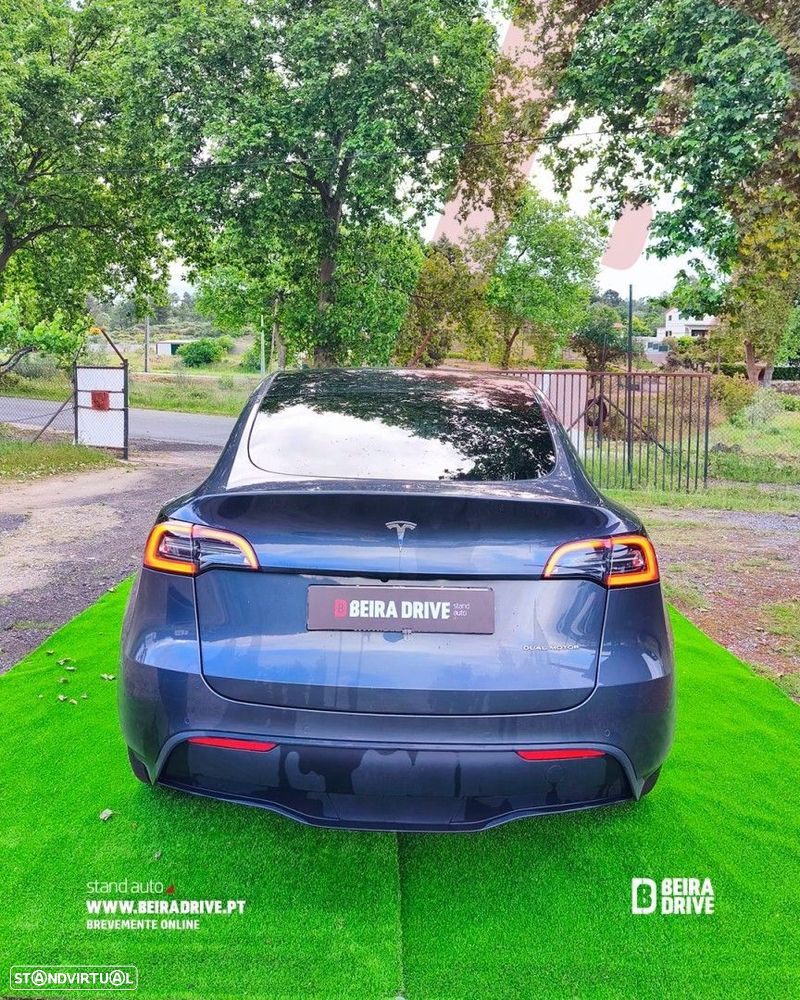 Tesla Model Y Long-Range RWD - 6