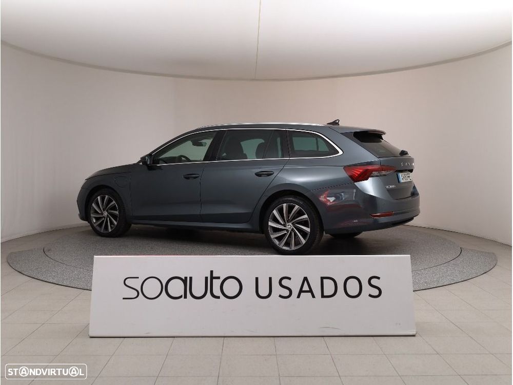 Skoda Octavia Break - 12