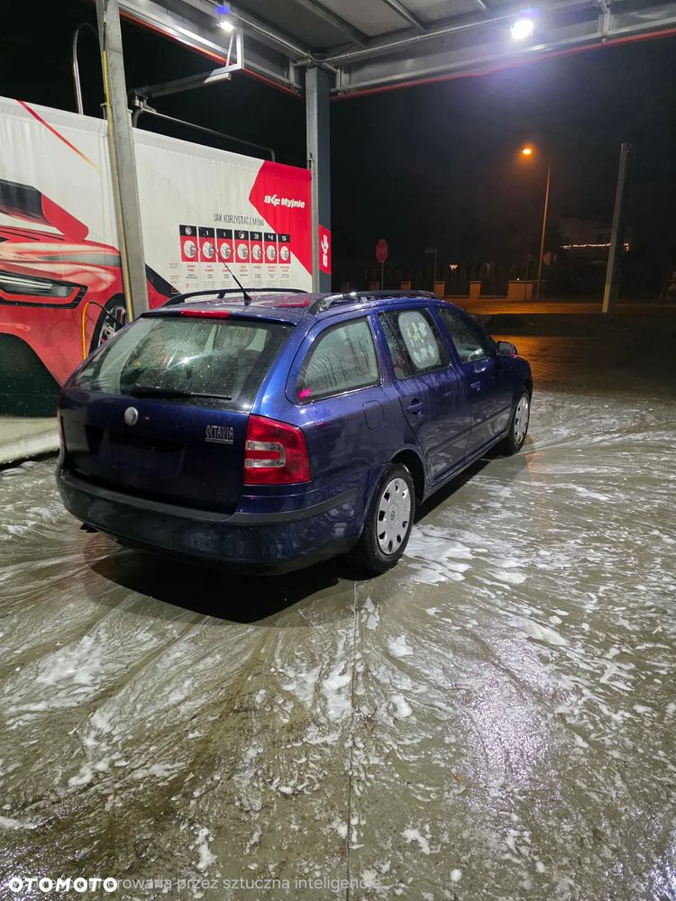 Skoda Octavia 2.0 TDI Elegance DSG - 3