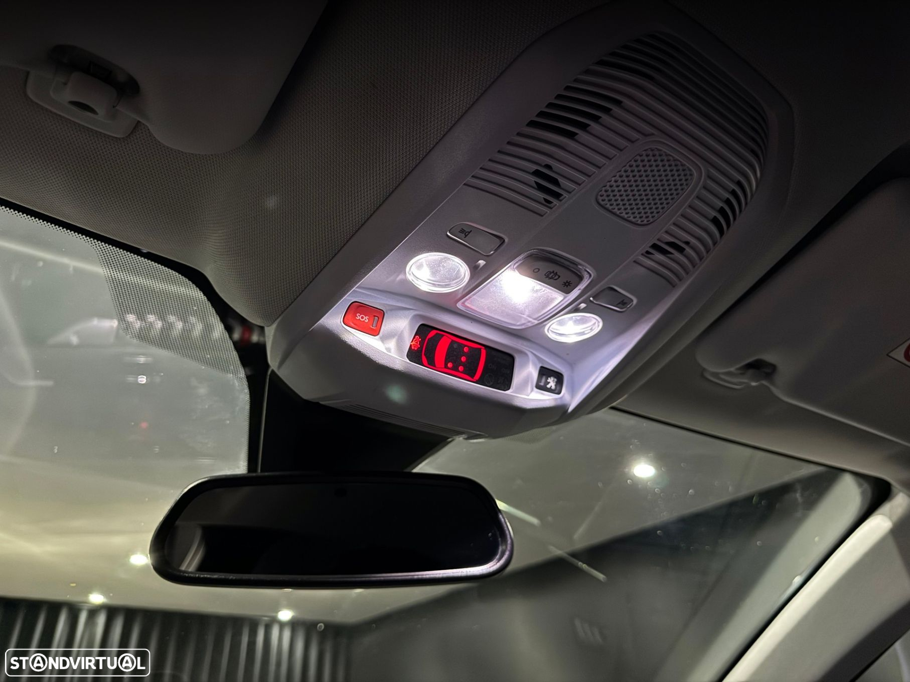Peugeot 3008 1.2 PureTech Allure Pack EAT8 - 22