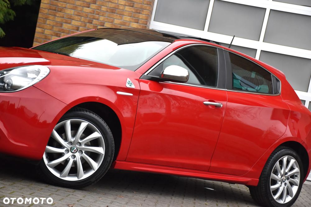 Alfa Romeo Giulietta 1.6 JTDM Distinctive - 37