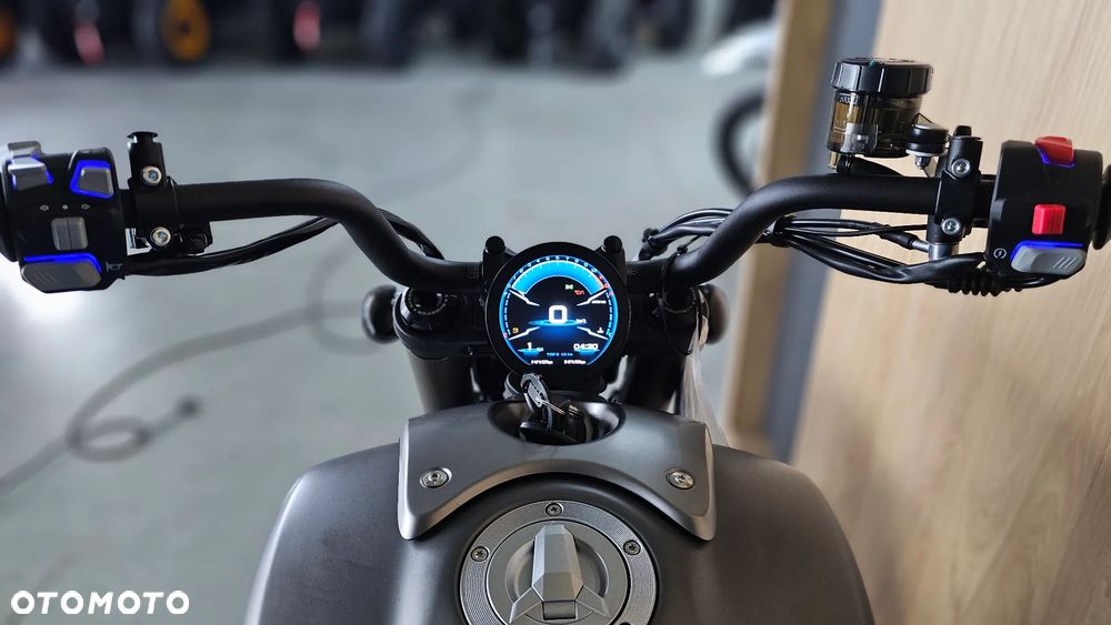 QJMOTOR SRV 700 - 17