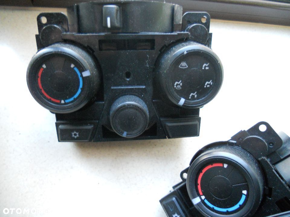 D-max STEROWNIK KLIMY panel klimatyacji manualnej - 3