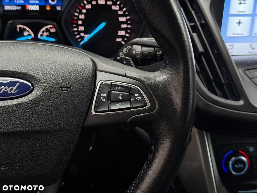 Ford Kuga 2.0 TDCi AWD Titanium - 23